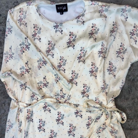 Wukogals floral long asymmetric dress size L - Picture 9 of 10